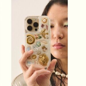 Anthropologie Gold and Cream Seashell Phone Case